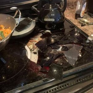 9 Dangerous Glass Stovetop Habits You Should Never Make