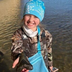 9 year old discovered an extremely strange object on the beach